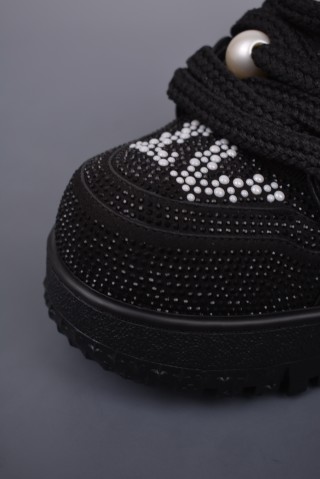 Louis Vuitton LV Trainer 'Yellow Crystals' view 6