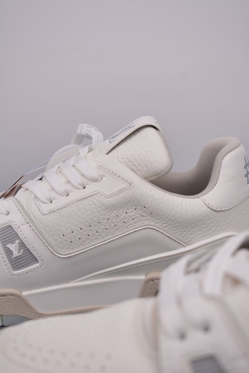 Louis Vuitton Trainer view