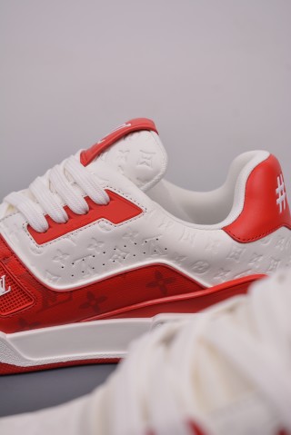 Louis Vuitton Trainer LV view 8
