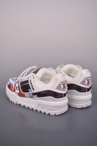 Louis Vuitton Trainer Maxi view 2