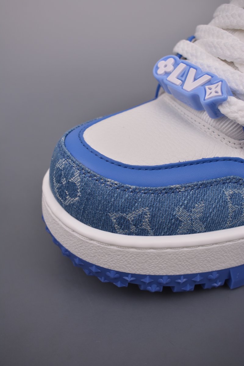 Louis Vuitton Trainer Maxi view