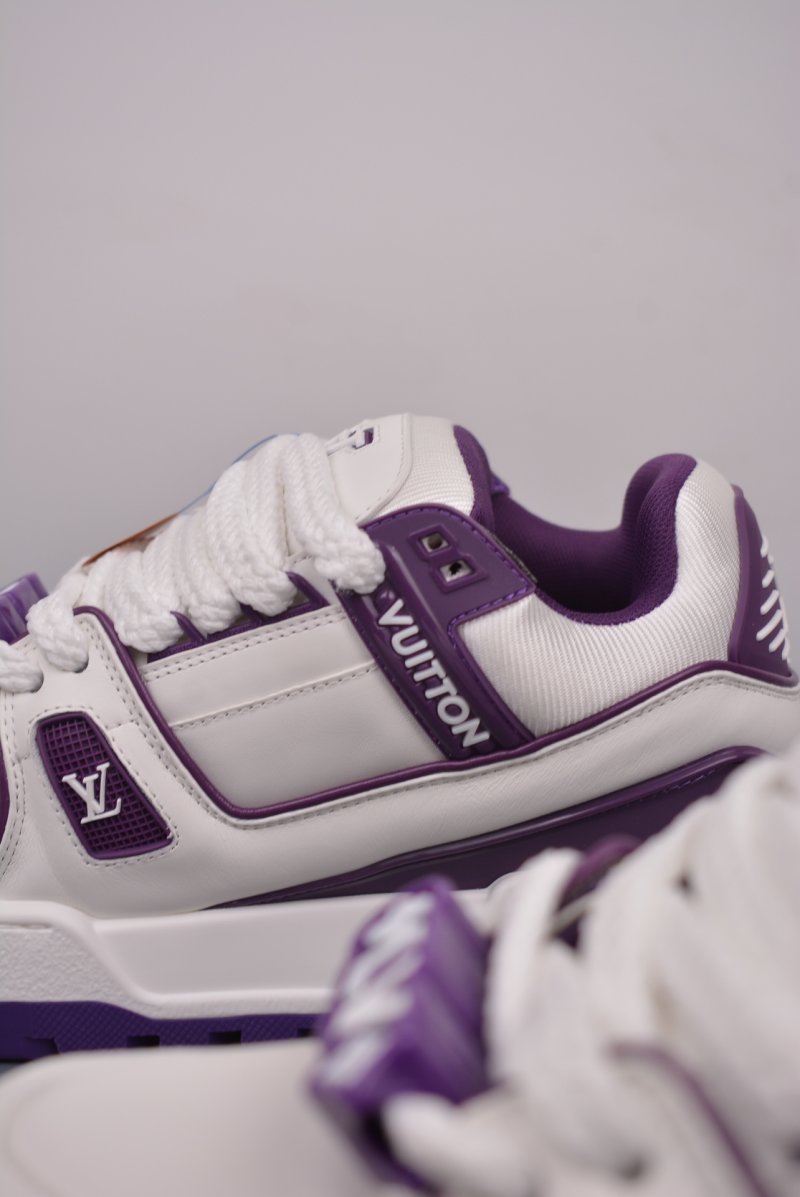 Louis Vuitton Trainer Maxi view