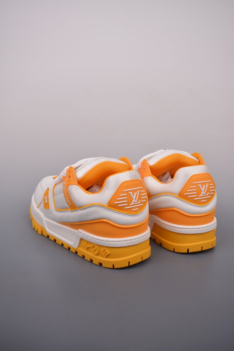 Louis Vuitton Trainer Maxi view