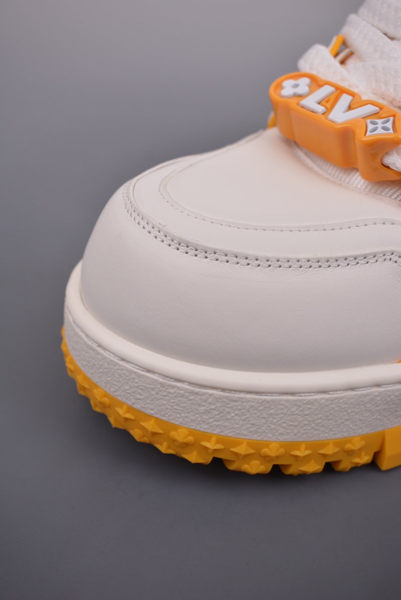 Louis Vuitton Trainer Maxi view
