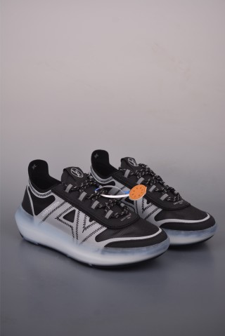 Louis Vuitton Trainer Skate Sneaker Low view 1