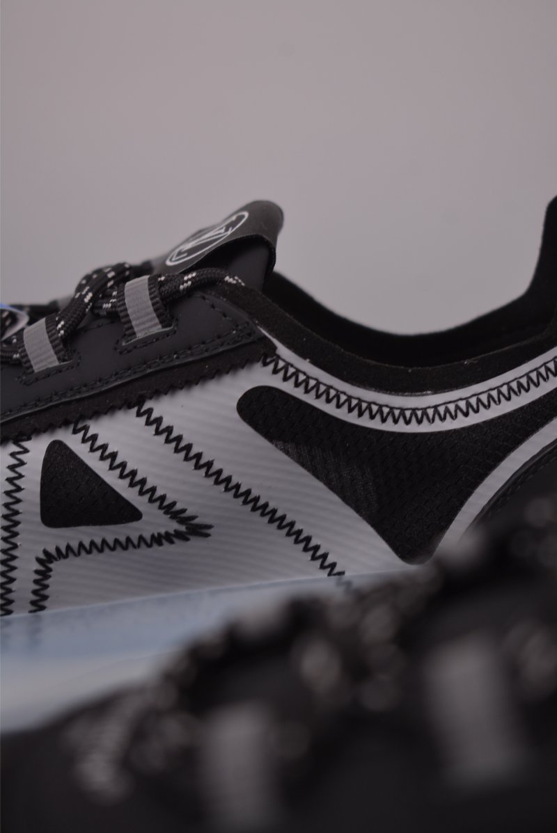 Louis Vuitton Trainer Skate Sneaker Low view