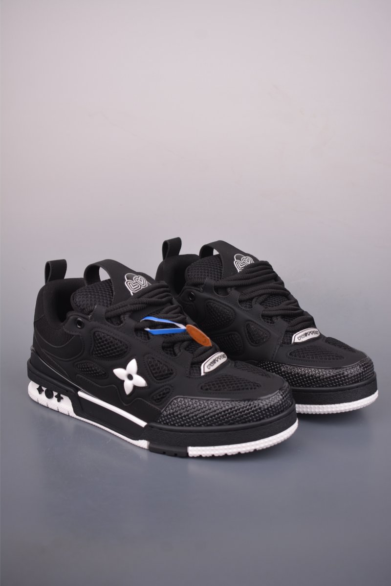Louis Vuitton Trainer Skate Sneaker Low view