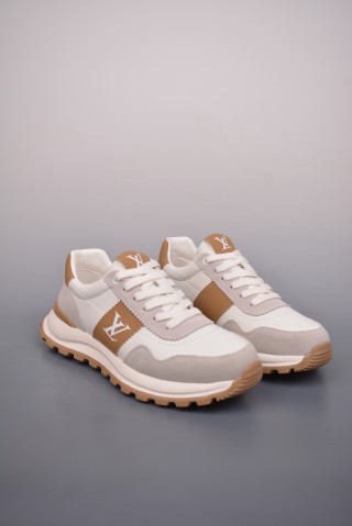 Louis Vuitton Trainer Sneaker Low 3D view 10
