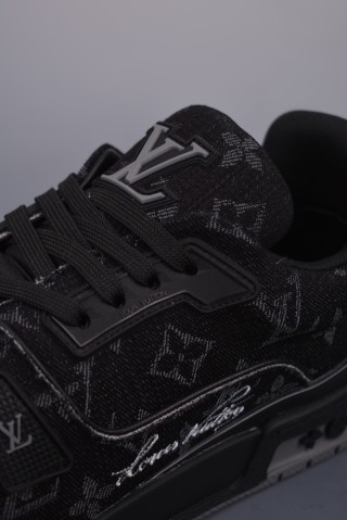 Louis Vuitton Trainer Sneaker Low LV view 7