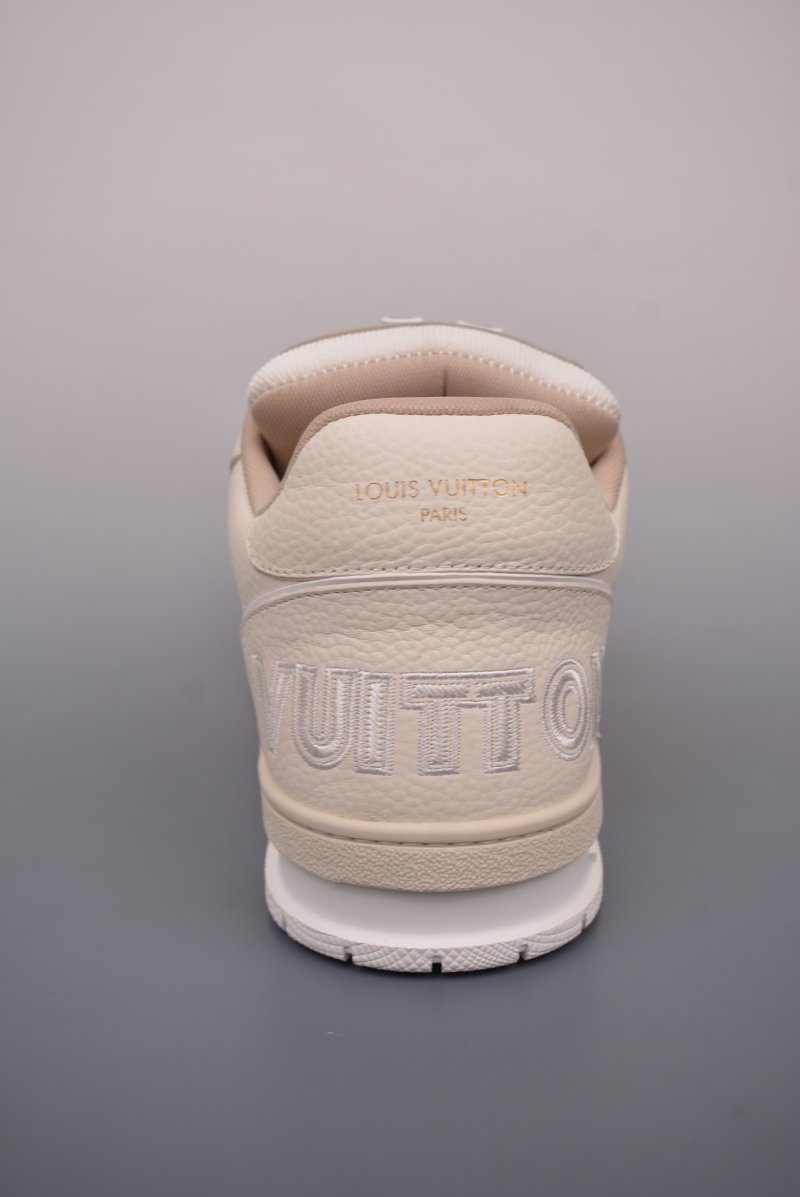Louis Vuitton Trainer Sneaker Low Monogram view