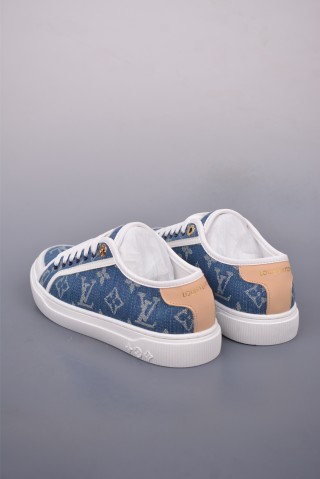 Louis Vuitton Lagoon view 2