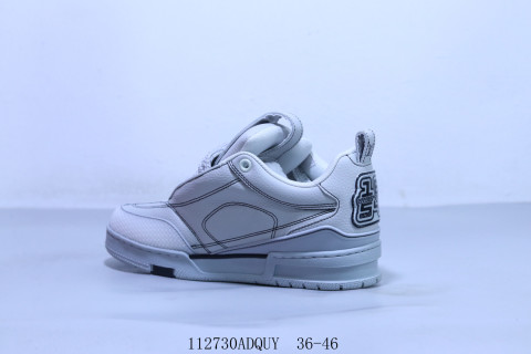 Louis Vuitton Trainer Sneaker Low view 11