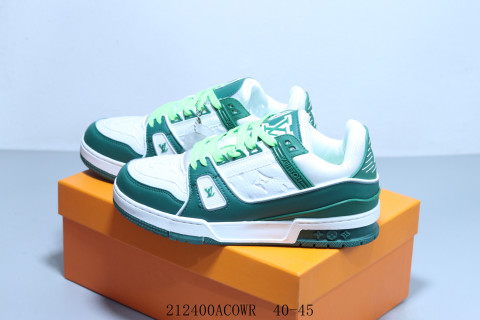 Louis Vuitton Trainer Sneaker Low view 9