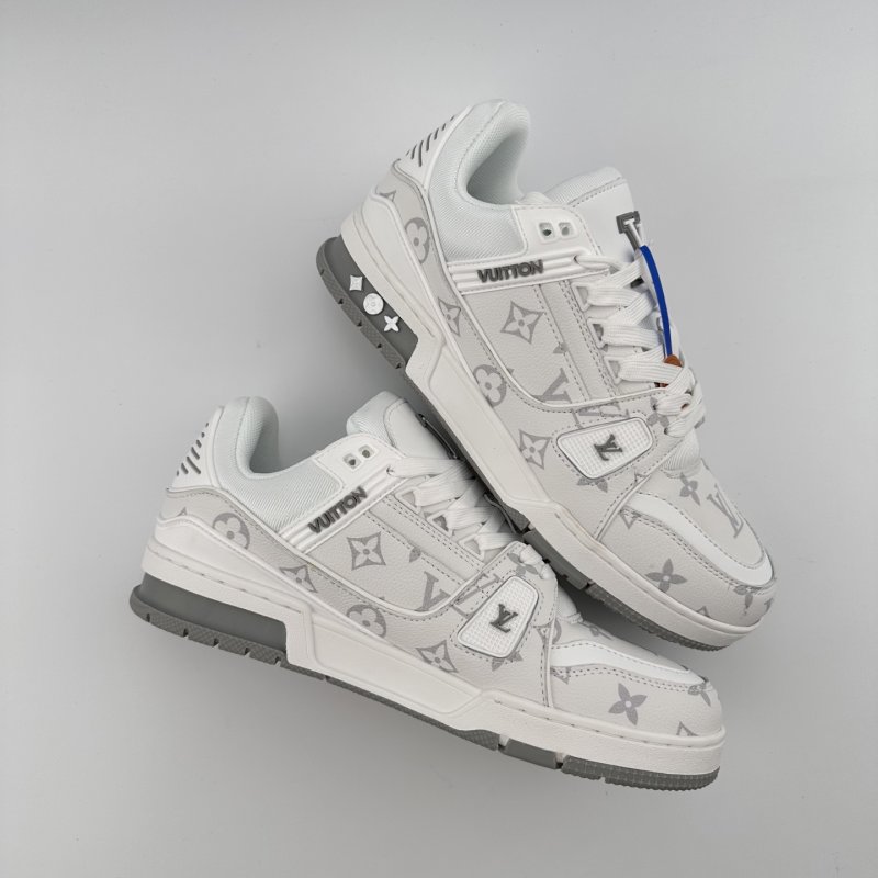 Louis Vuitton LV Trainer Sneaker Low view