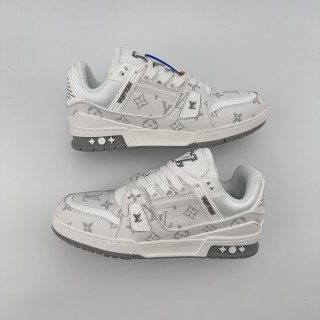 Louis Vuitton LV Trainer Sneaker Low view 4