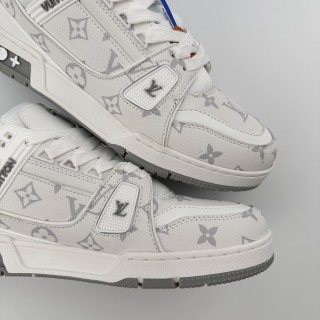 Louis Vuitton LV Trainer Sneaker Low view 5