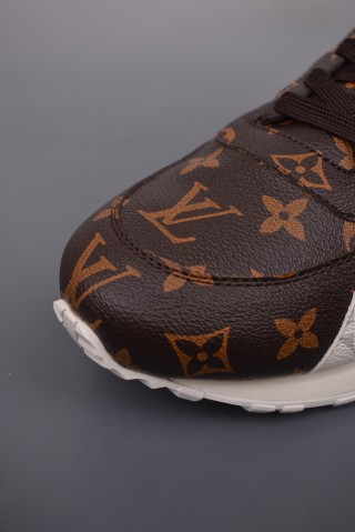 Louis Vuitton LV Trainer Sneaker Run Away 'Black / White / Grey / Brown' view 6