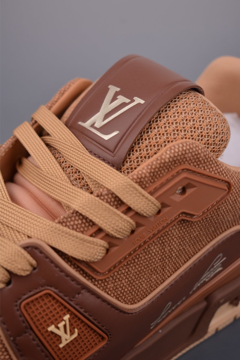 Louis Vuitton LV Trainer view