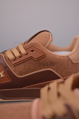 Louis Vuitton LV Trainer view 8
