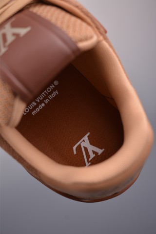 Louis Vuitton LV Trainer view 9