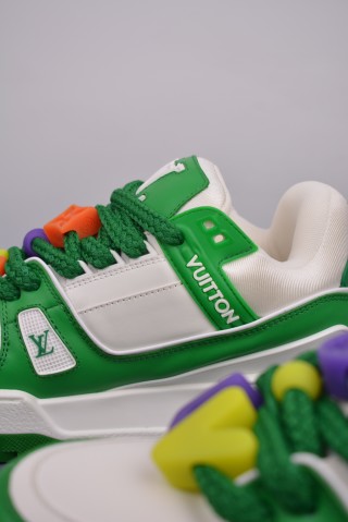 Louis Vuitton Trainer Maxi 'Red' view 17