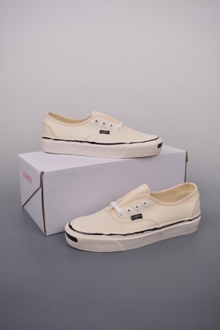MMY Kamiya Vulcanize Sneaker view 5
