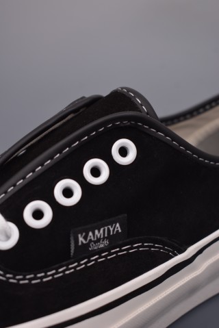 MMY Madness x Mihara Yasuhiro Vulcanize Sneaker 'Black' view 7