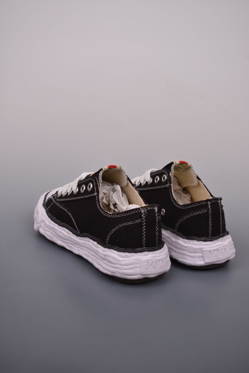 MMY Maison Mihara Yasuhiro Wayne Original Sole Low view