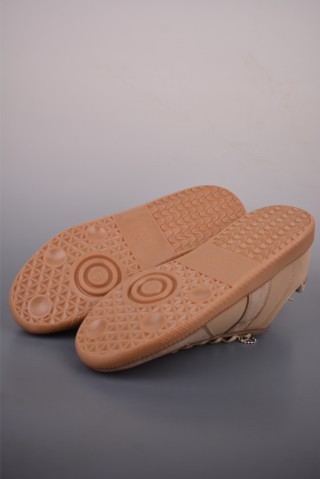 Maison Margiela Calfskin Replica view 3