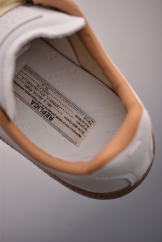 Maison Margiela Calfskin Replica MM6 view 9