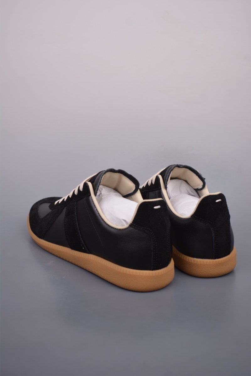 Maison Margiela Classic Replica Leather Low 'White / Red' view