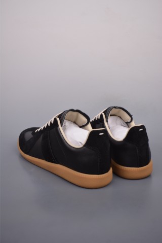Maison Margiela Classic Replica Leather Low 'White / Red' view 2