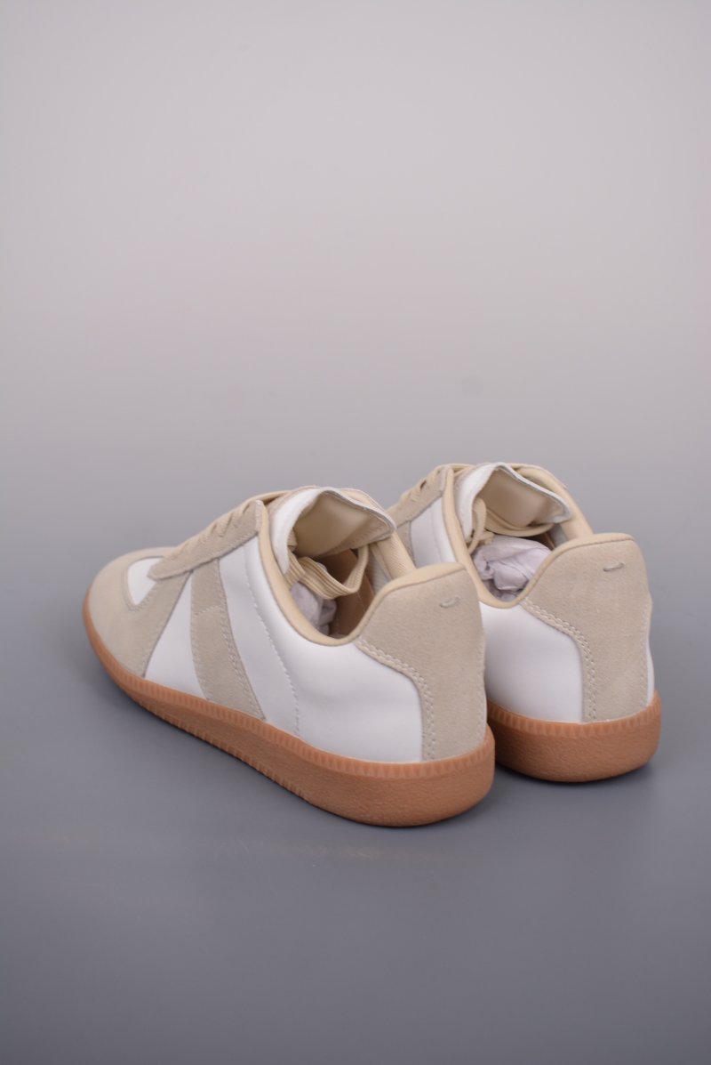 Maison Margiela MM6 T view