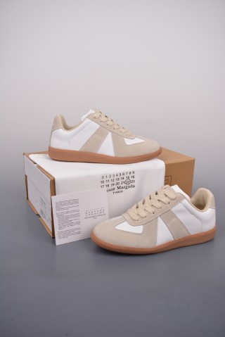 Maison Margiela MM6 T view 5