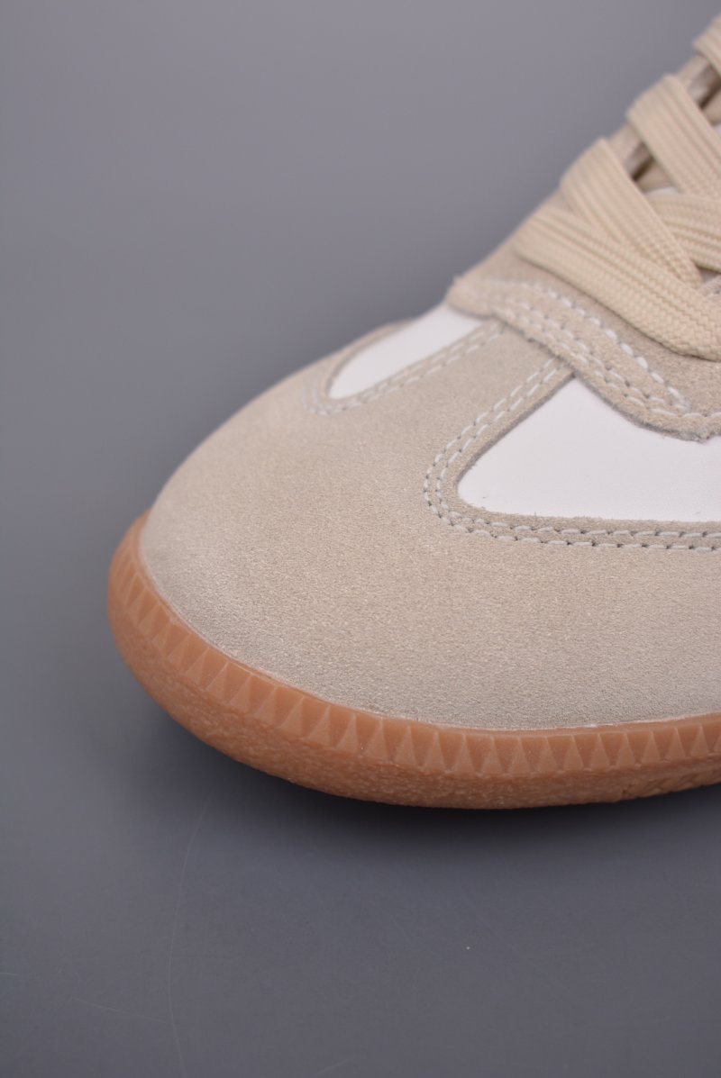 Maison Margiela MM6 T view