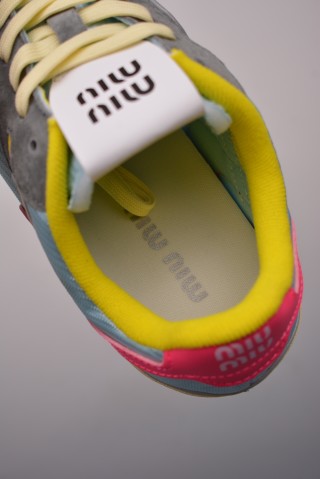 Miu Miu Bellalily 'White / Red' view 9