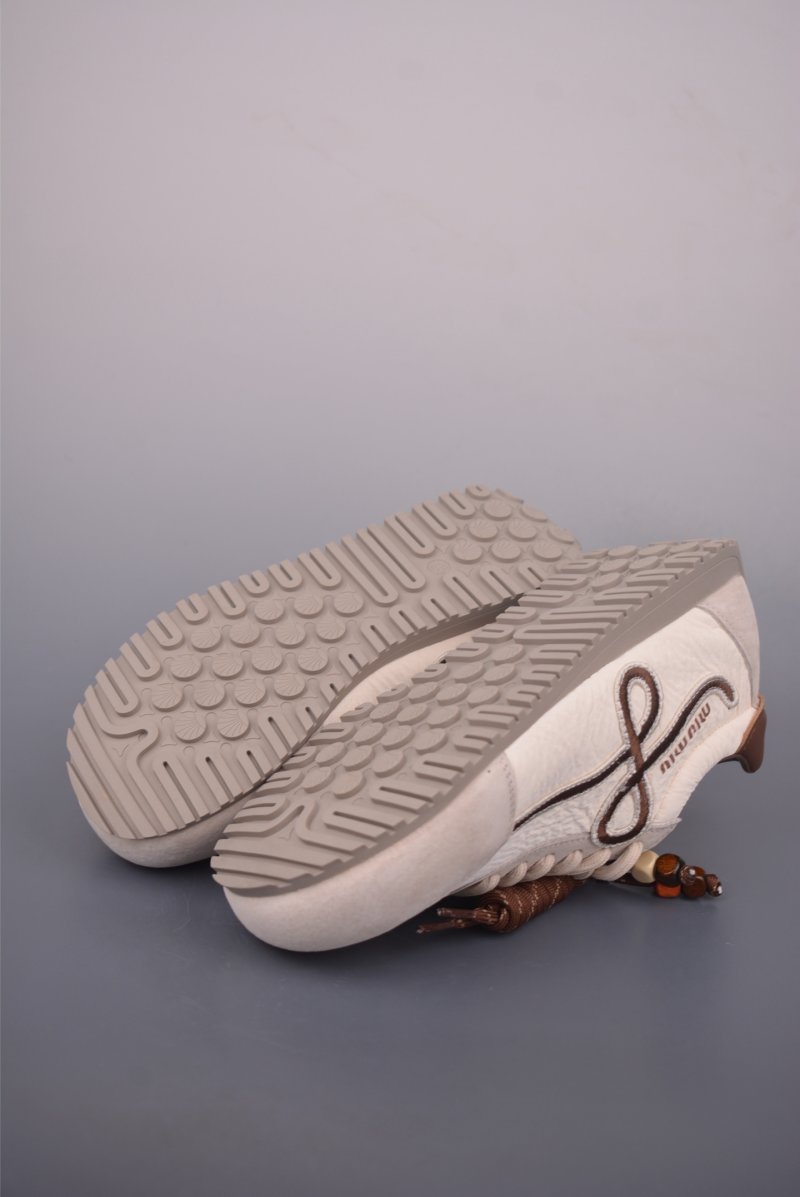 Miu Miu Sko A/S 'White / Red' view