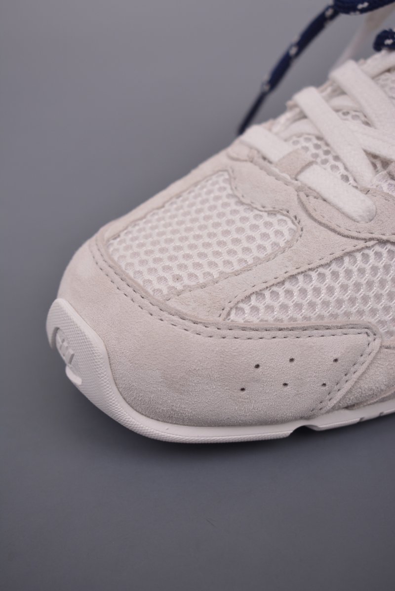 Miu Miu x New Balance 530 view