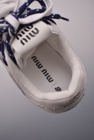 Miu Miu x New Balance 530 view 9