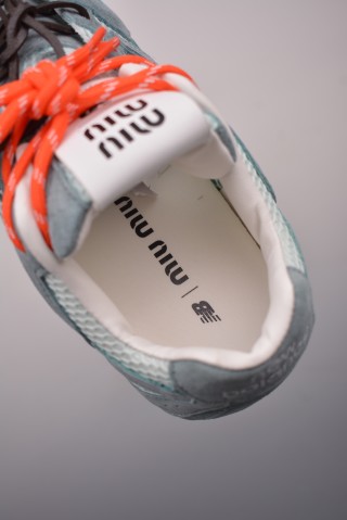 Miu Miu x New Balance 530 view 9
