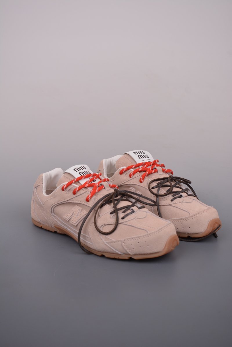 Miu Miu x New Balance 530 view