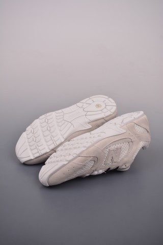Miu Miu x New Balance NB530 SS24 view 30