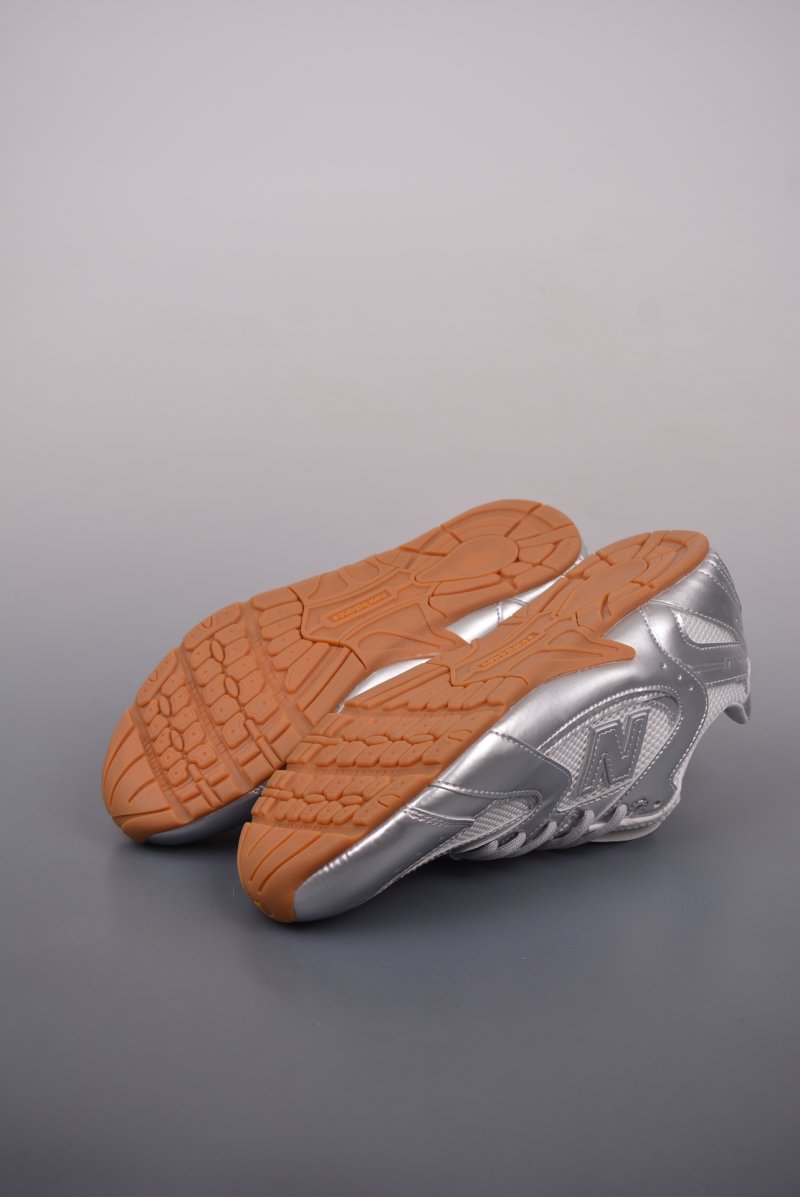 Miu Miu x New Balance NB530 'SS24' view