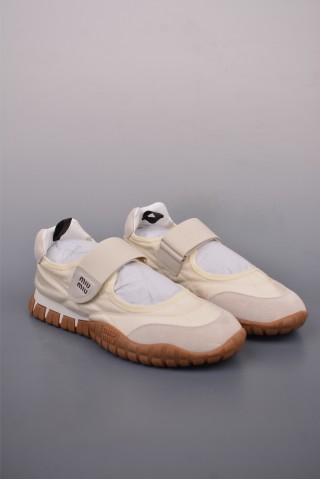 Miu Miu Tyre 'Spring / Summer'