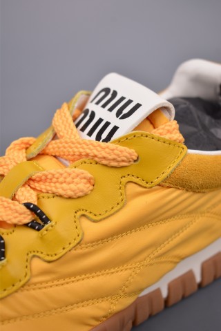 Miu Miu Tyre 'Spring / Summer' view 7