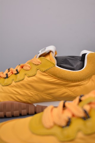 Miu Miu Tyre 'Spring / Summer' view 8