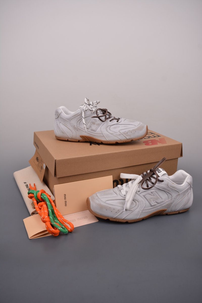 Miu Miu x New Balance NB530 '530SL' view