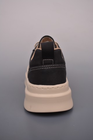 Prada Sneakers view 4