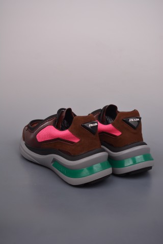 Prada P 'Red' view 2
