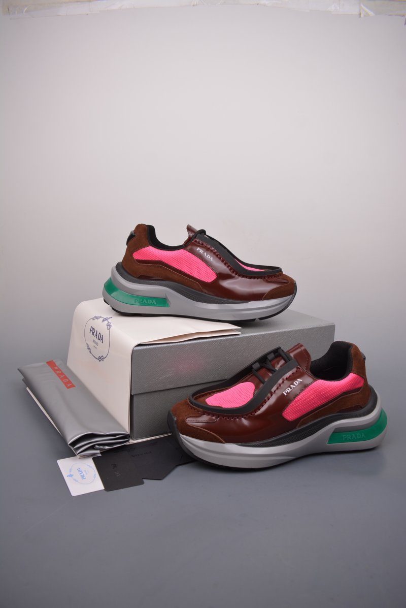 Prada P 'Red' view